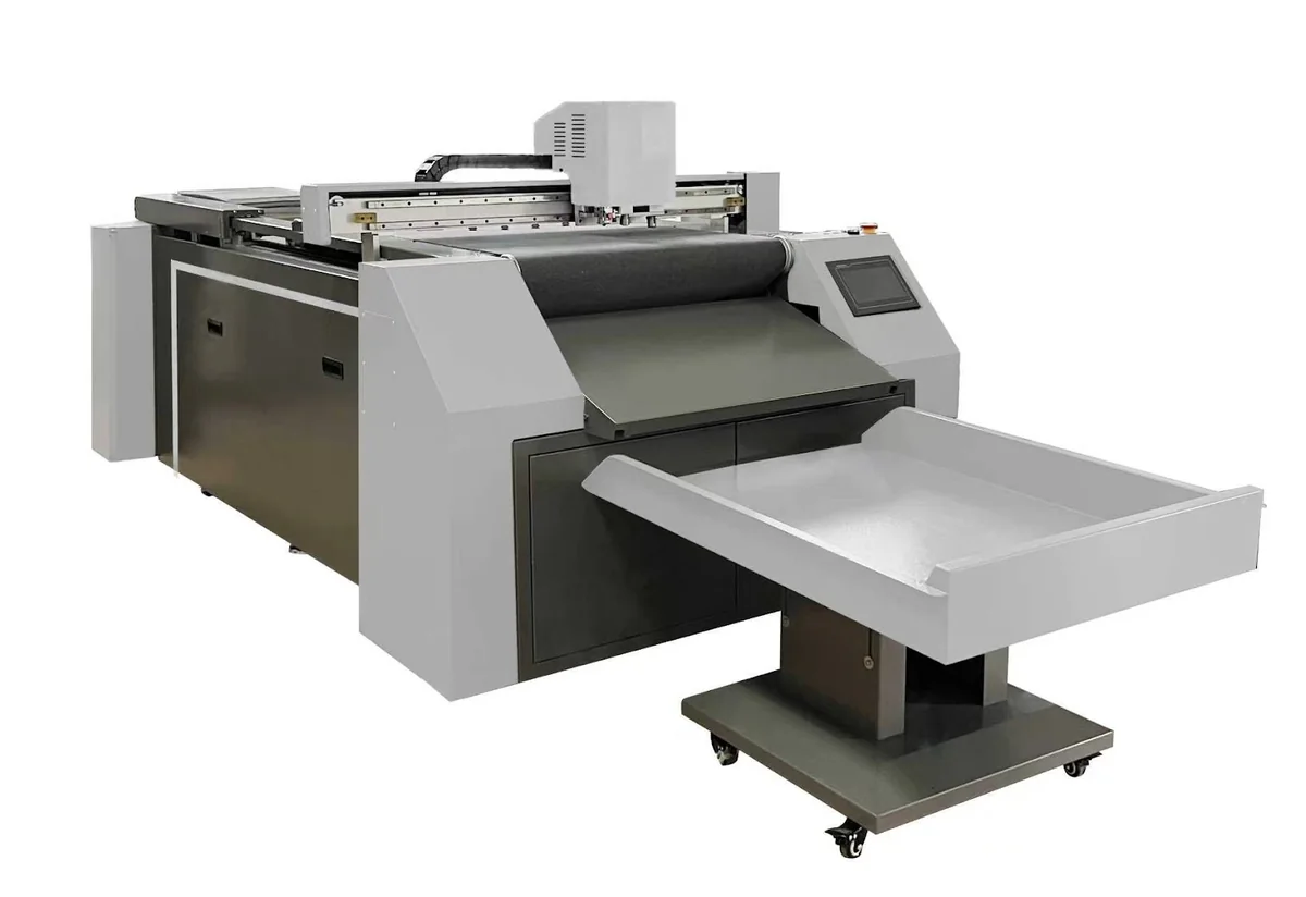 режущий плоттер X-CUTTER KA 6090