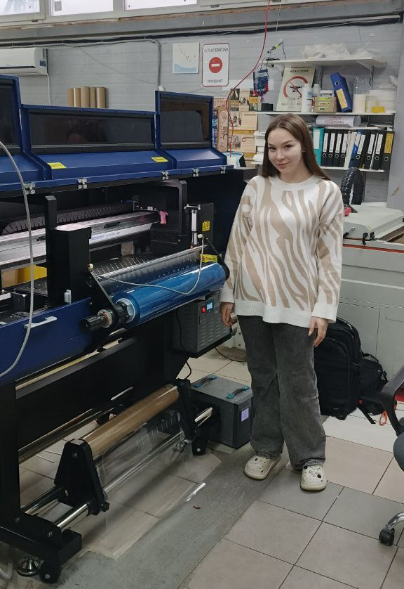 Запуск нового UV DTF принтера MyColor 60 см 3 х i3200 в г. Великий Новгород